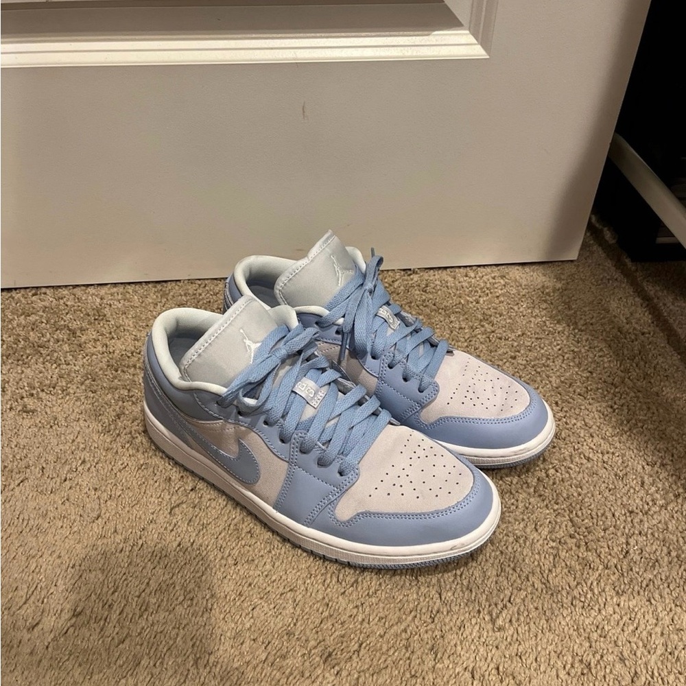Nike Women's Sneakers in Light Blue and White